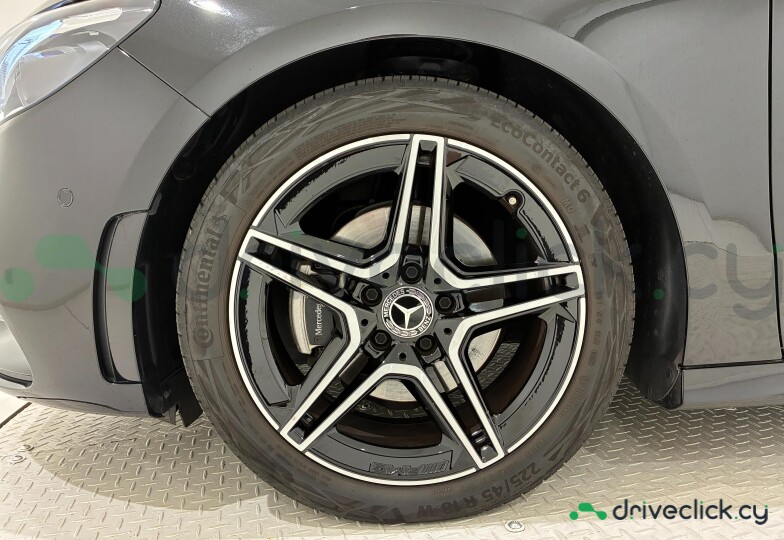Mercedes B-class Black