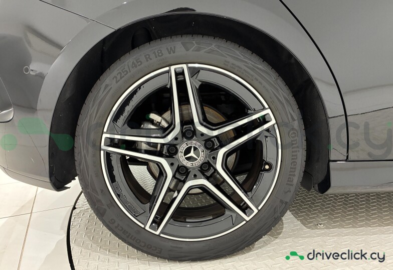 Mercedes B-class Black