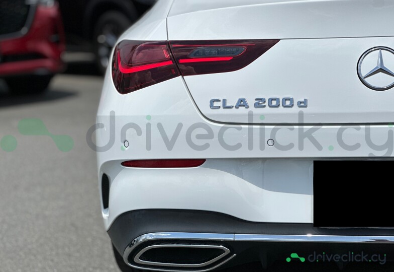 Mercedes CLA-class White