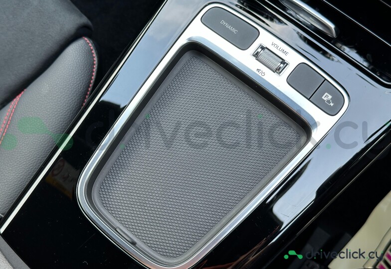 Mercedes CLA-class White