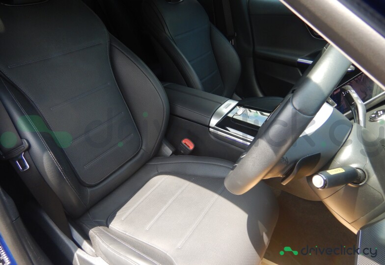 Mercedes C-class Blue