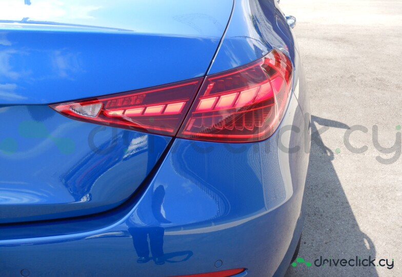 Mercedes C-class Blue