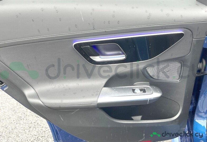 Mercedes C-class Blue
