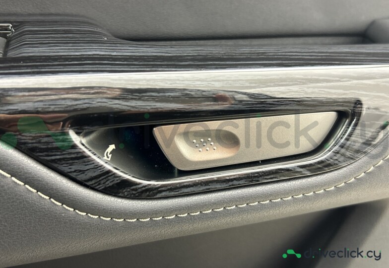 Lexus NX Black