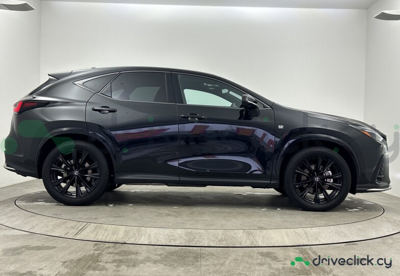 Lexus NX Black