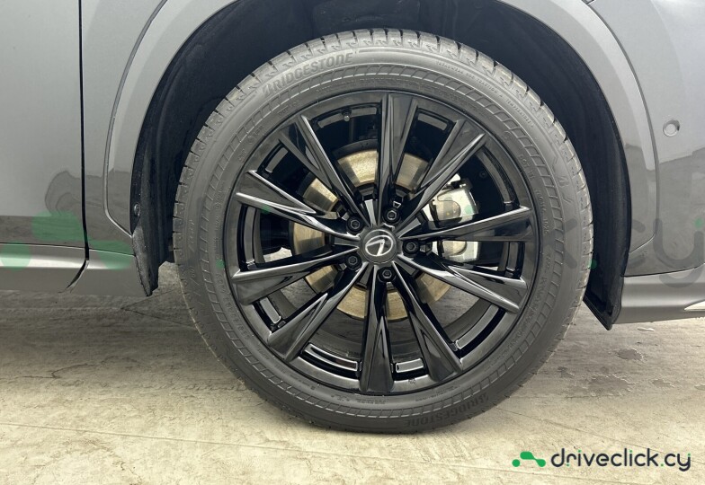 Lexus NX Black