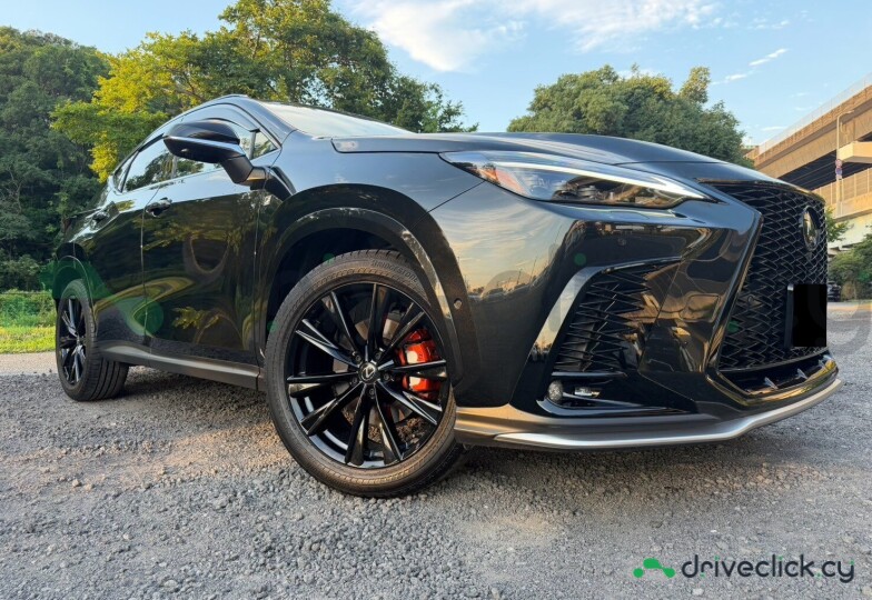 Lexus NX Black