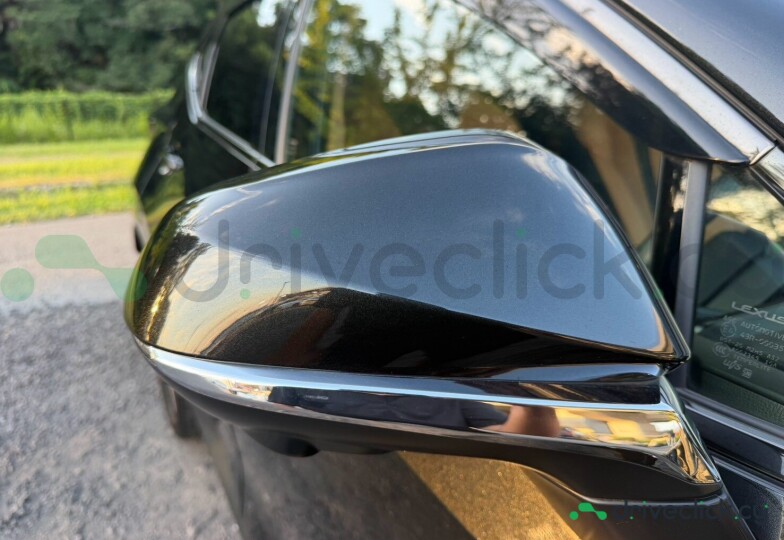 Lexus NX Black