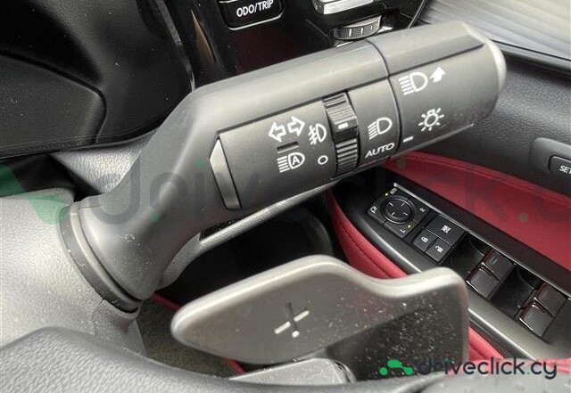 Lexus NX White