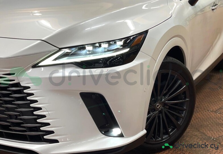 Lexus RX Белый