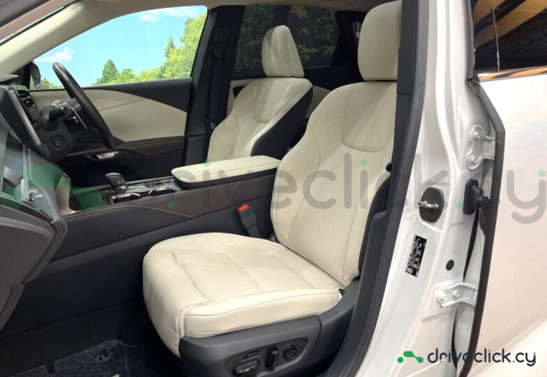 Lexus RX Белый