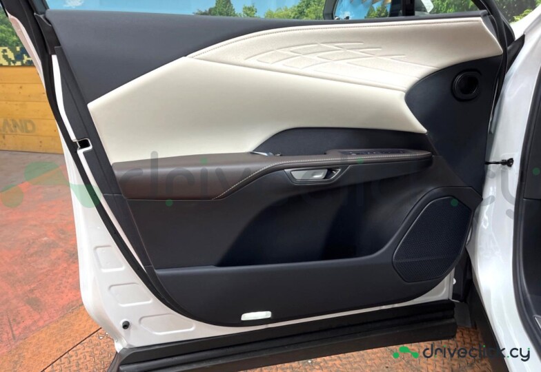 Lexus RX Белый