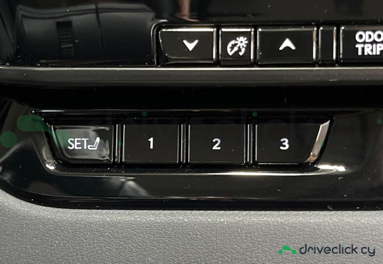 Lexus RX Белый