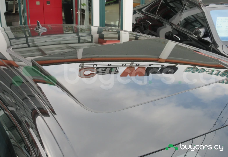 Audi Q8 Черный