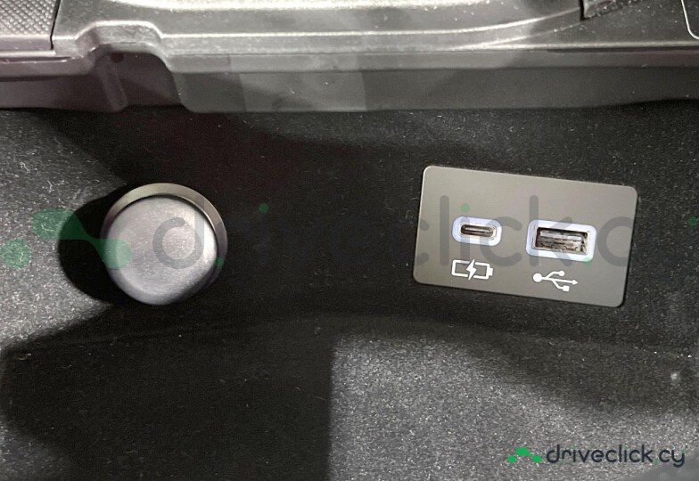Lexus NX Black