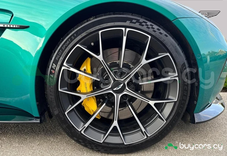 Aston Martin Vantage Green