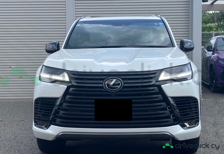 Lexus LX White