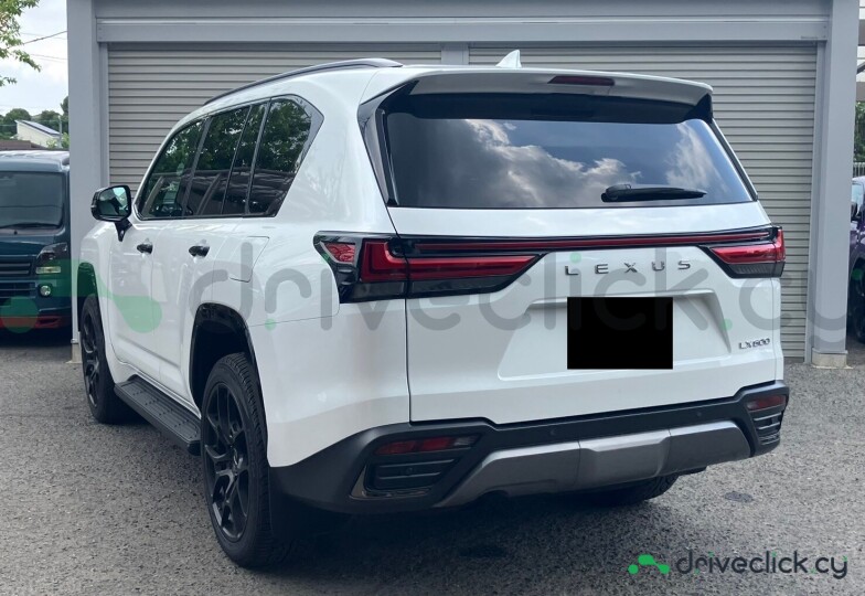 Lexus LX White
