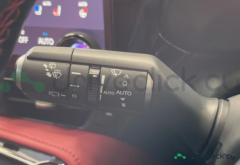 Lexus NX White