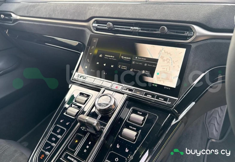 Aston Martin Vantage Green