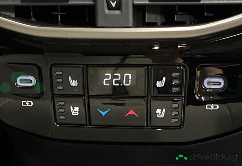 Lexus RX Белый