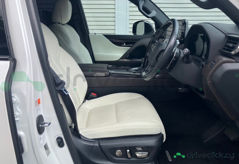 Lexus LX White