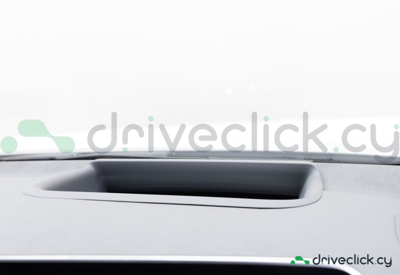 Mercedes EQE Grey