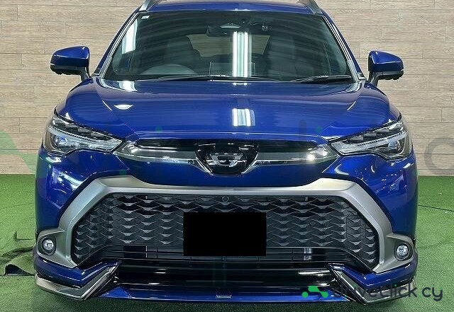 Toyota Corolla Cross Blue
