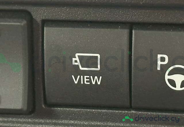 Toyota Corolla Cross Blue