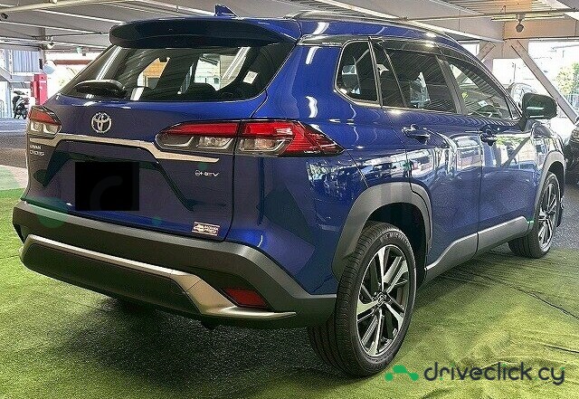 Toyota Corolla Cross Blue