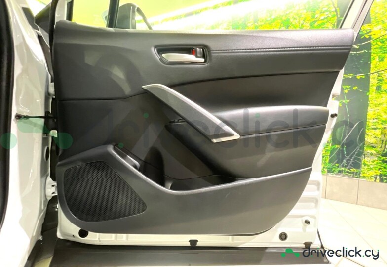 Toyota Corolla Cross White