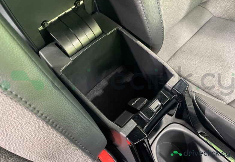 Toyota Corolla Cross Grey