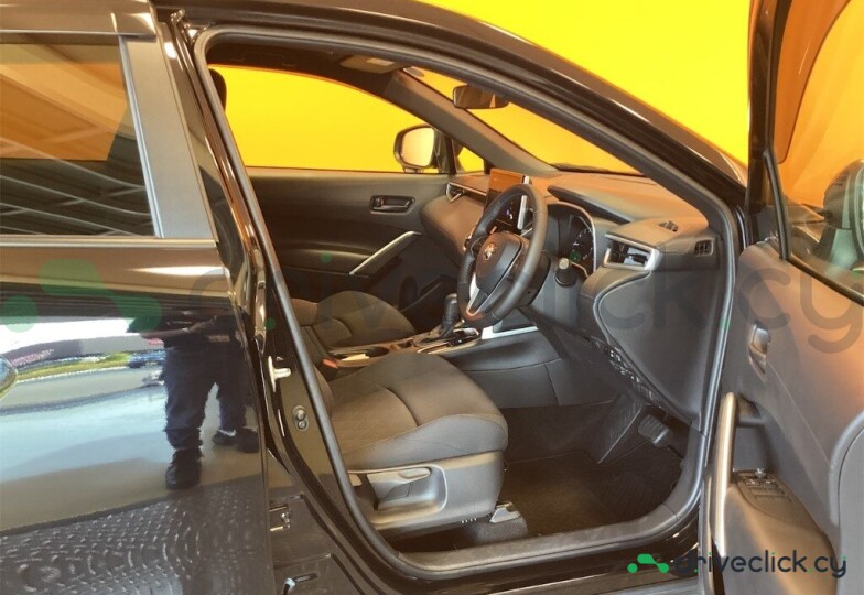 Toyota Corolla Cross Black