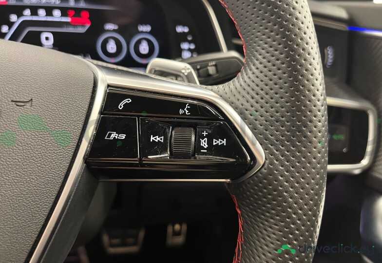 Audi RS7 White