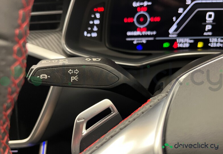 Audi RS7 White