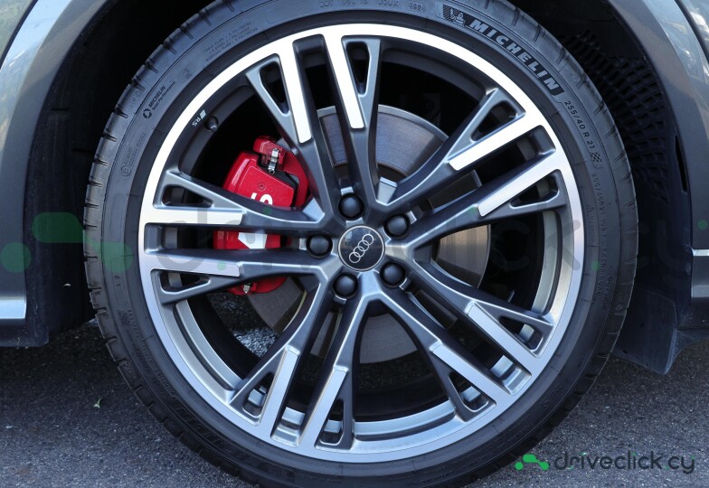 Audi SQ5 Sportback Grey