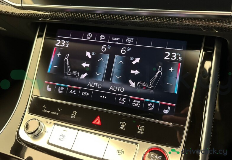 Audi SQ8 Grey