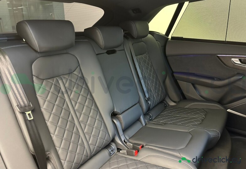 Audi SQ8 Grey