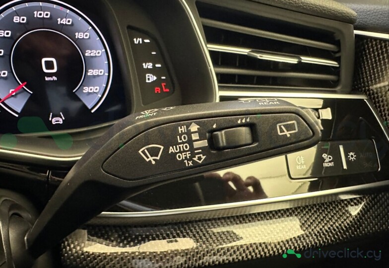 Audi SQ8 Grey