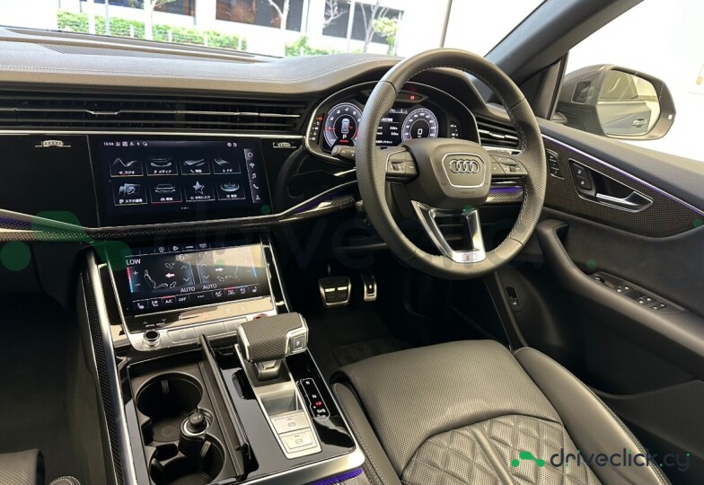 Audi SQ8 Grey