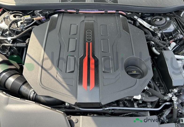 Audi S5 Серый