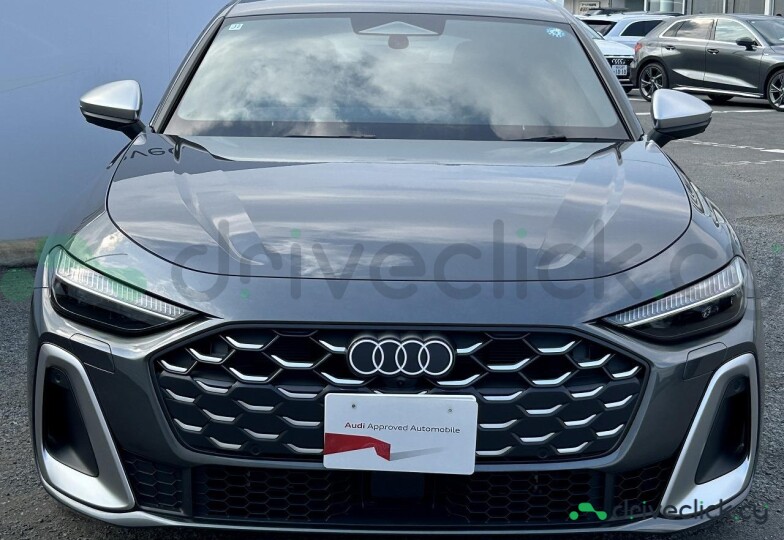 Audi S5 Серый
