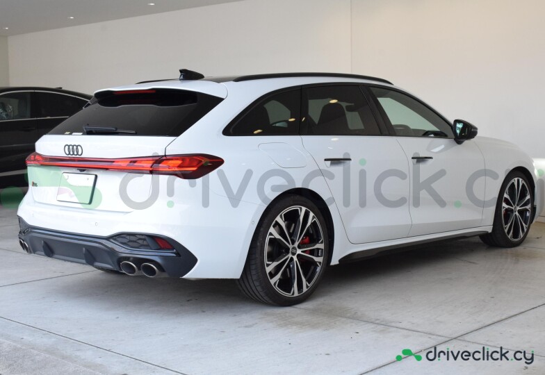 Audi S5 Белый