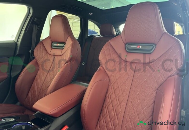 Audi S5 Белый