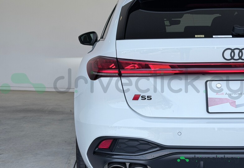 Audi S5 Белый