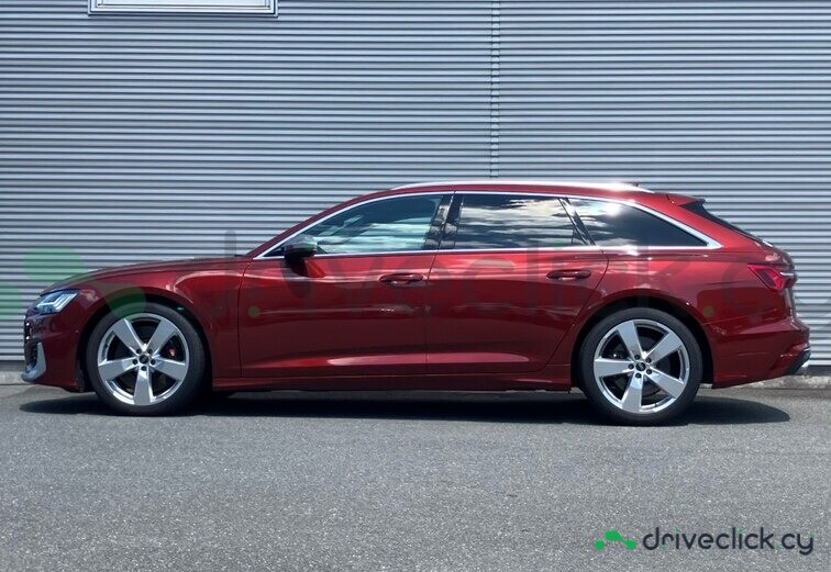 Audi S6 Red