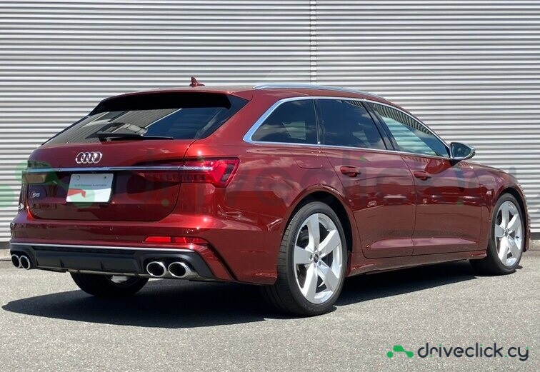 Audi S6 Red