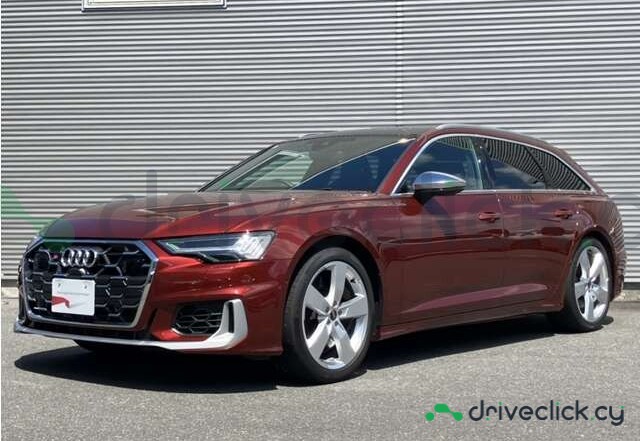 Audi S6 Red