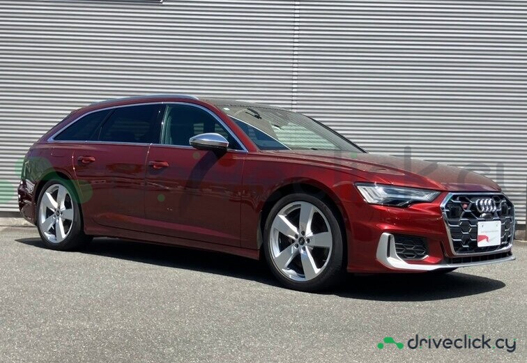 Audi S6 Red