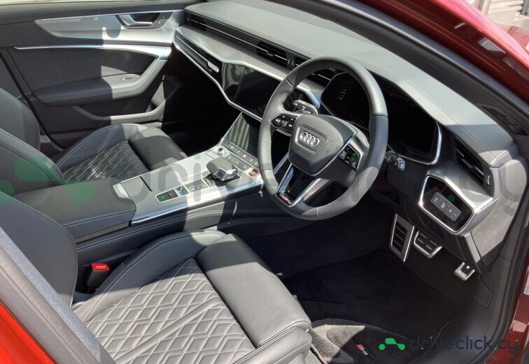 Audi S6 Red